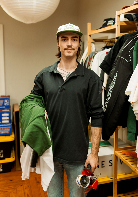 4. PICKUP/ DELIVERY